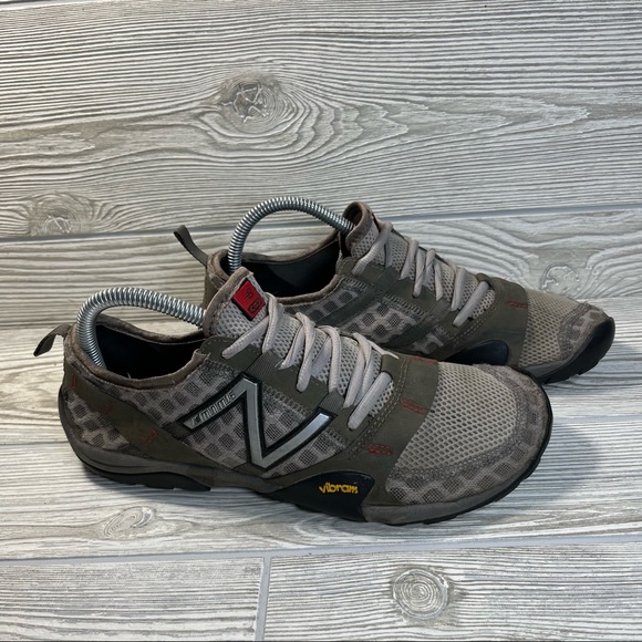 New Balance Minimus Barefoot Running 